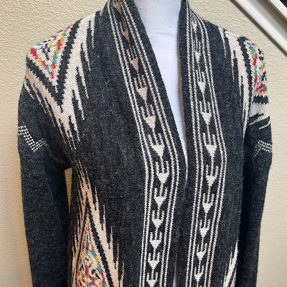 Native Print Cardigan - Picture 3 of 11